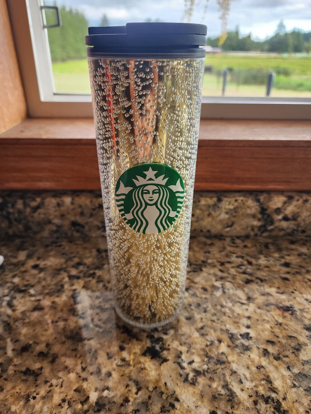 New Starbuck Coffee Glass 16 Oz  Tumbler Holiday